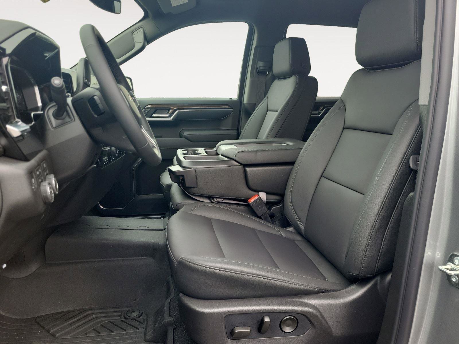 New 2026 Chevrolet Silverado 1500 LT w/ Z71 Off-Road Package image 10