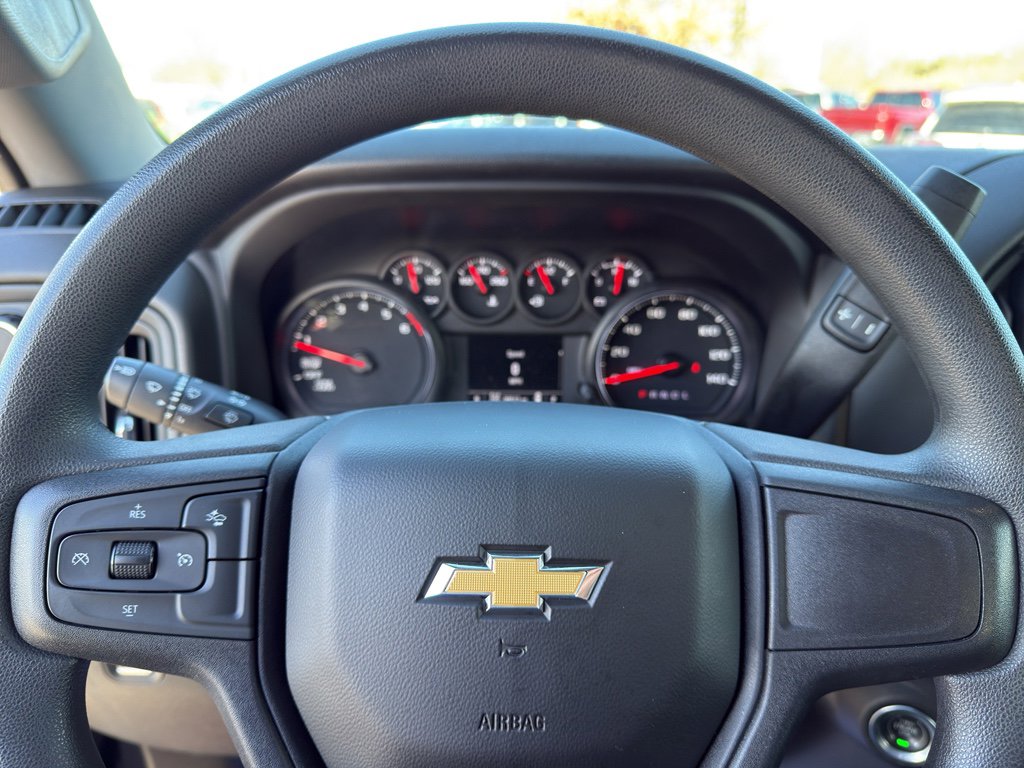 Used 2023 Chevrolet Silverado 1500 Custom image 20