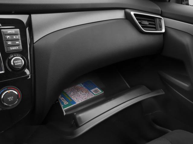 Used 2016 Nissan Rogue SV FWD image 17