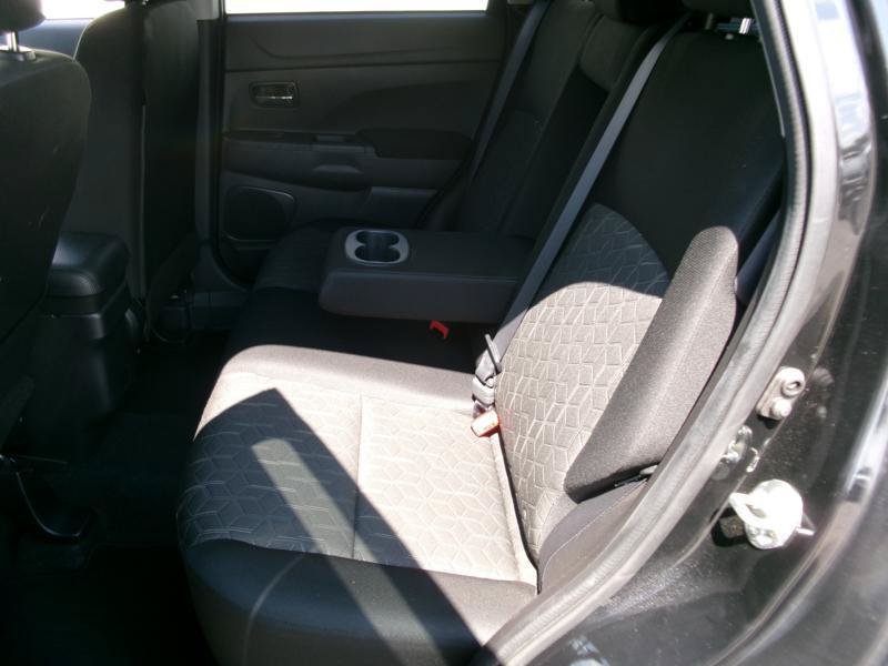 Used 2025 Mitsubishi Outlander Sport ES AWD/4WD image 10