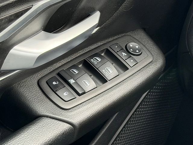Used 2023 RAM 1500 Big Horn AWD/4WD image 33