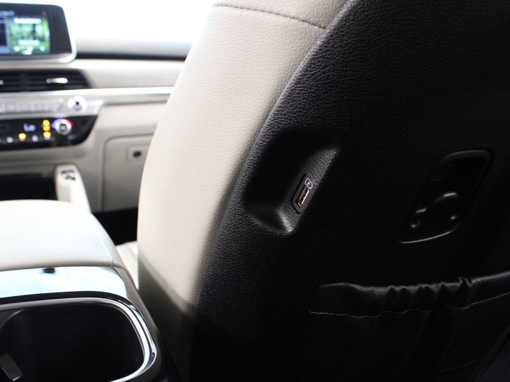 Used 2021 Kia Telluride EX w/ EX Premium Package FWD image 31