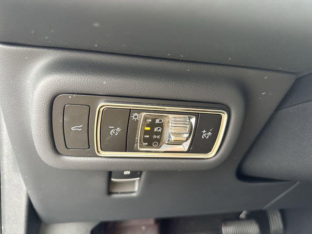 Used 2024 Lincoln Nautilus Reserve w/ Equipment Group 202A image 18