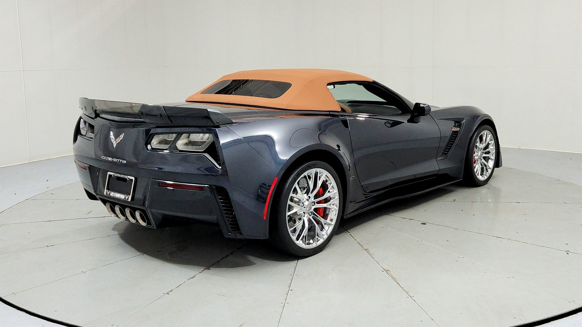 Certified 2015 Chevrolet Corvette Z06 w/ 3LZ Preferred Equipment Group RWD image 5