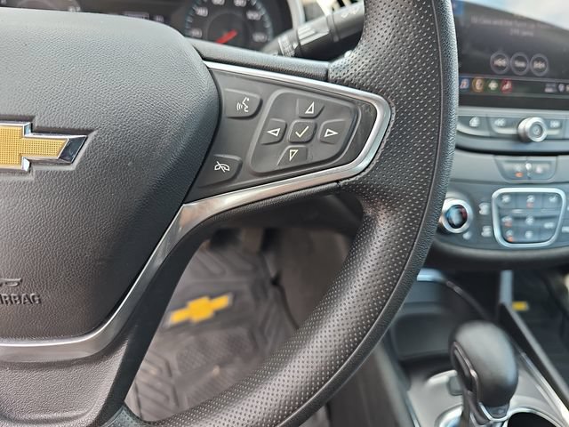 Used 2022 Chevrolet Malibu LT FWD image 19