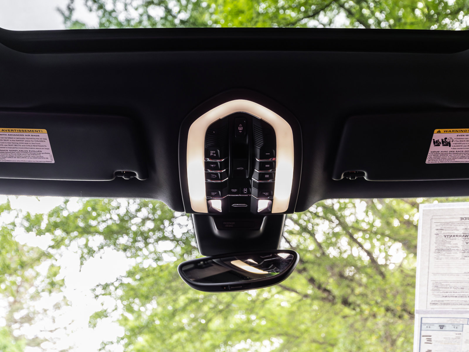 Used 2017 Porsche Macan GTS AWD/4WD image 57