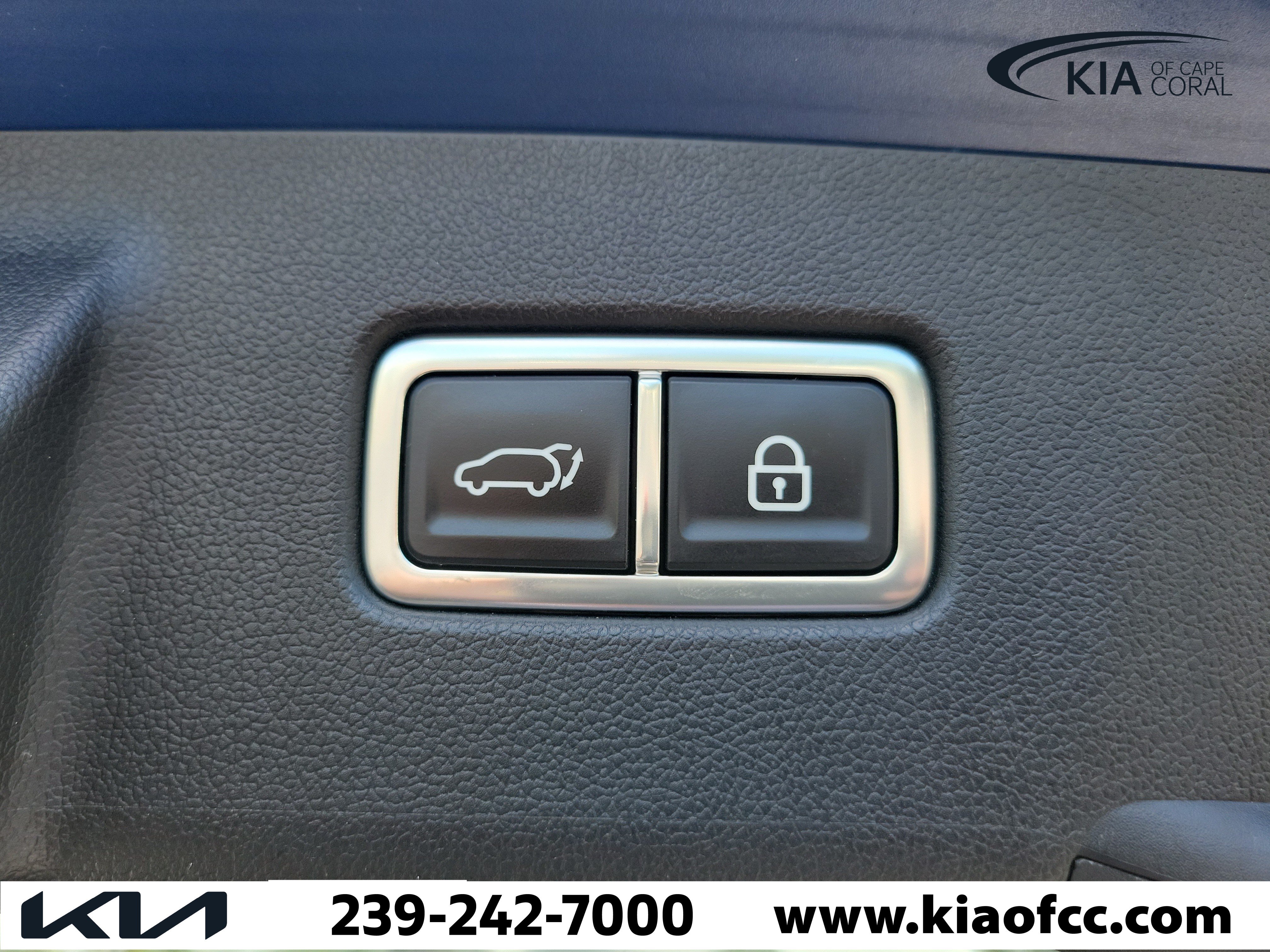 Used 2022 Kia Sorento SX AWD/4WD image 12