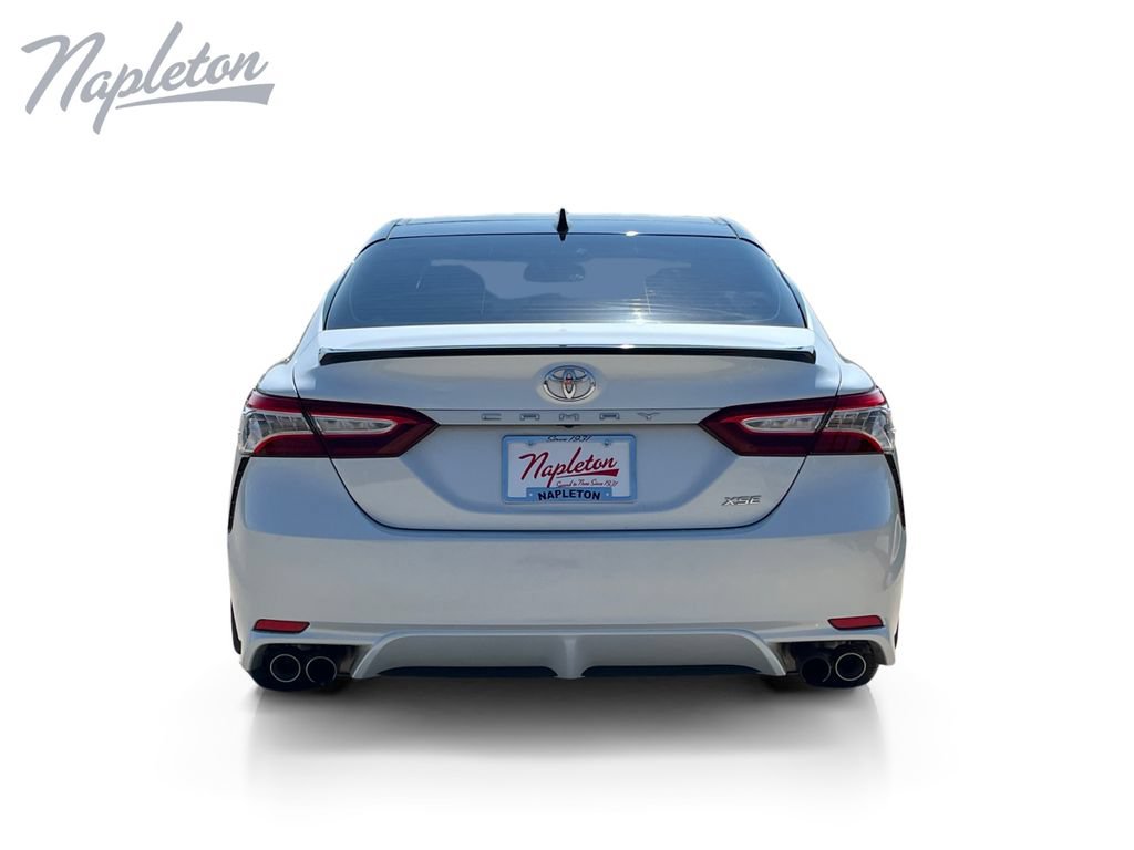 Used 2020 Toyota Camry XSE FWD image 4