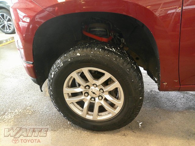 Used 2020 Chevrolet Silverado 1500 RST image 12