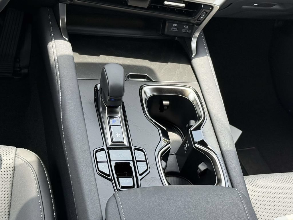 New 2026 Lexus RX 450h AWD image 15