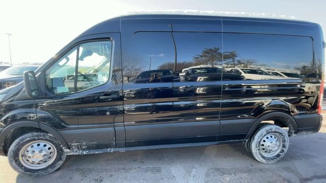 New 2026 Ford Transit 250 148 Medium Roof Extended AWD image 5