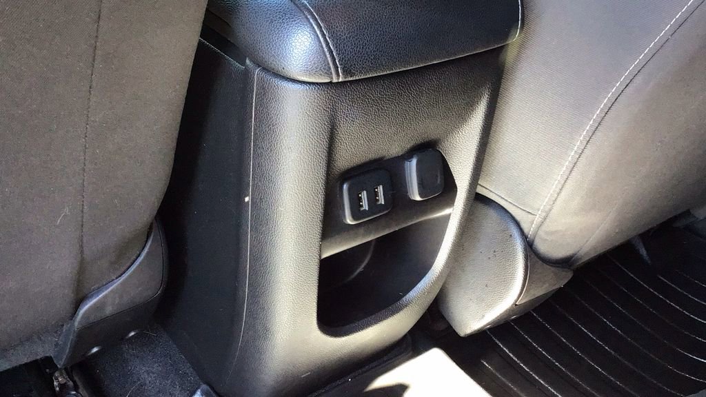 Used 2018 Chevrolet Colorado LT w/ LT Convenience Package image 14