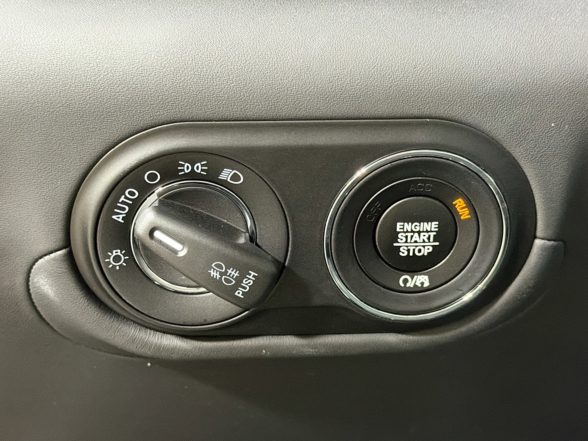 Used 2023 Maserati Levante GT image 34