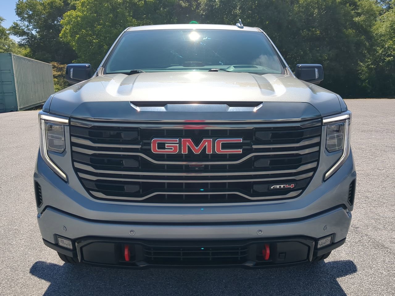 Used 2023 GMC Sierra 1500 AT4 w/ Technology Package AWD/4WD image 7