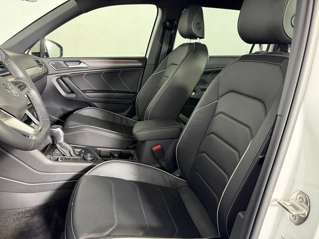 Used 2023 Volkswagen Tiguan SEL R-Line AWD/4WD image 24