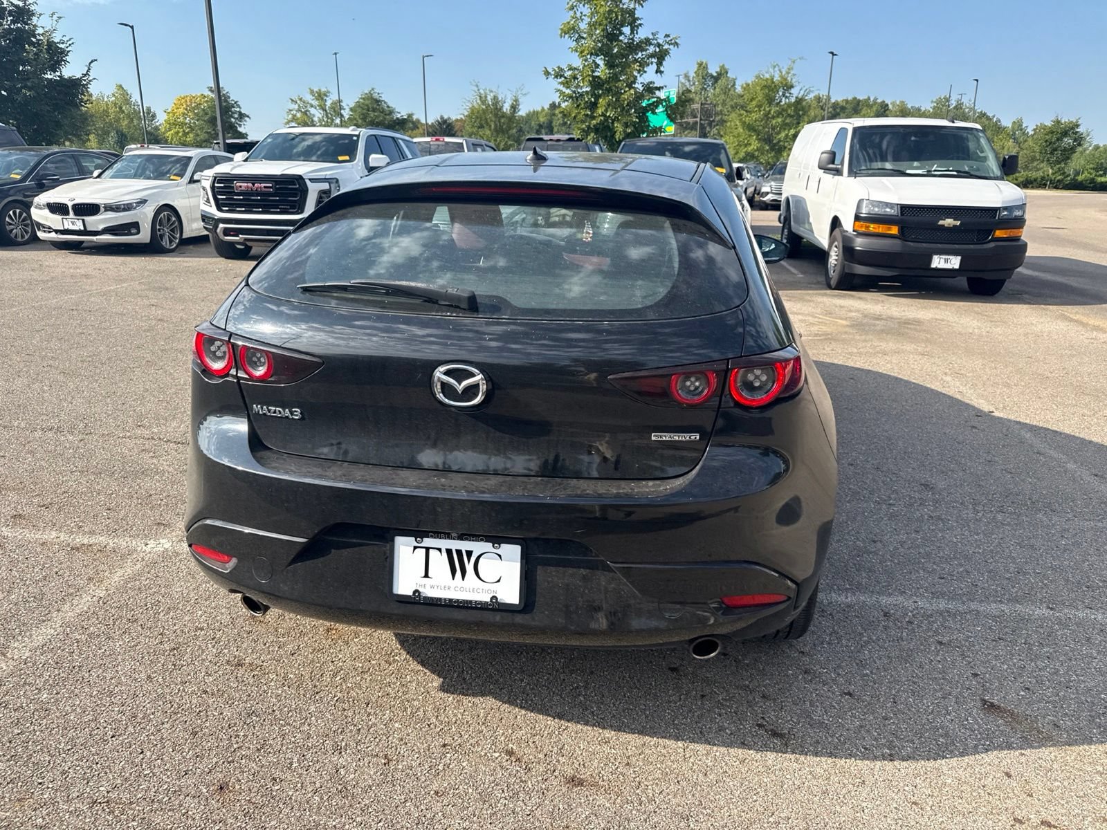 Used 2021 MAZDA MAZDA3 s FWD image 6