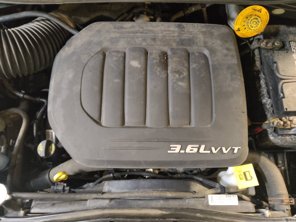 Used 2015 Chrysler Town & Country Touring w/ Driver Convenience Group FWD image 30