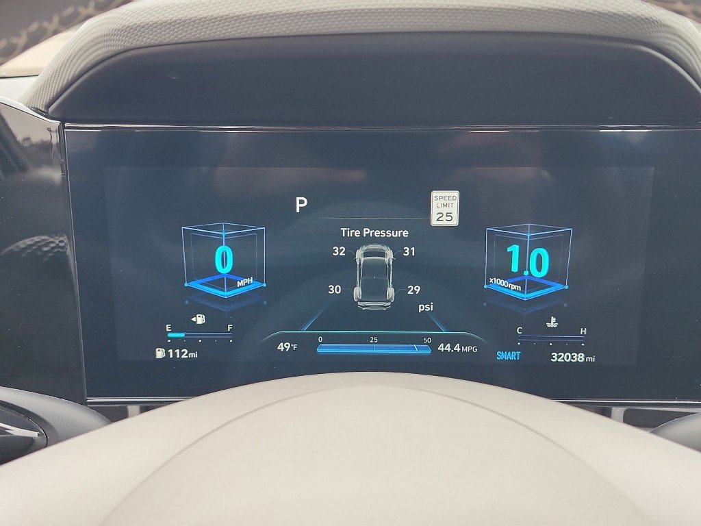 Used 2023 Hyundai Elantra SEL w/ Convenience Package image 22