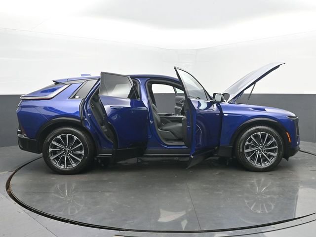 New 2026 Cadillac Lyriq Sport w/ LPO, Floor Liner Package AWD/4WD image 55