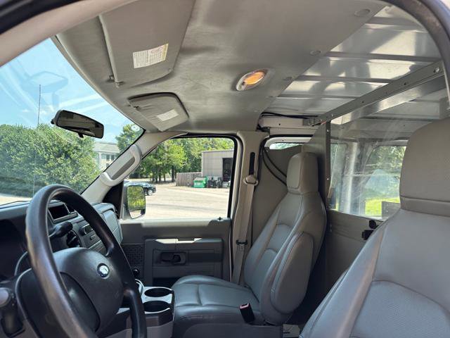 Used 2010 Ford E-250 and Econoline 250 E-250 ( NATURAL GAS) ONLY image 14