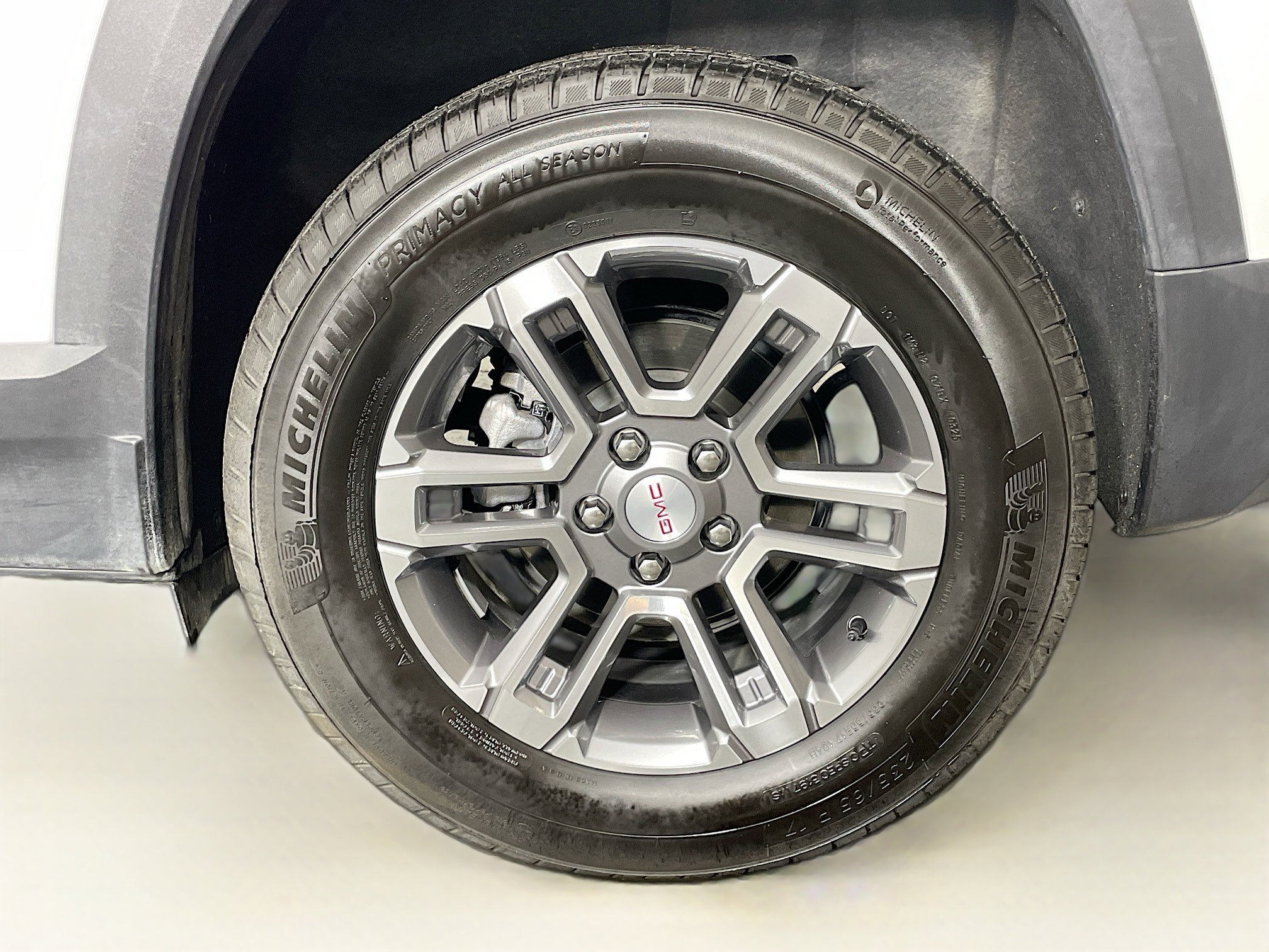 Used 2025 GMC Terrain Elevation image 11