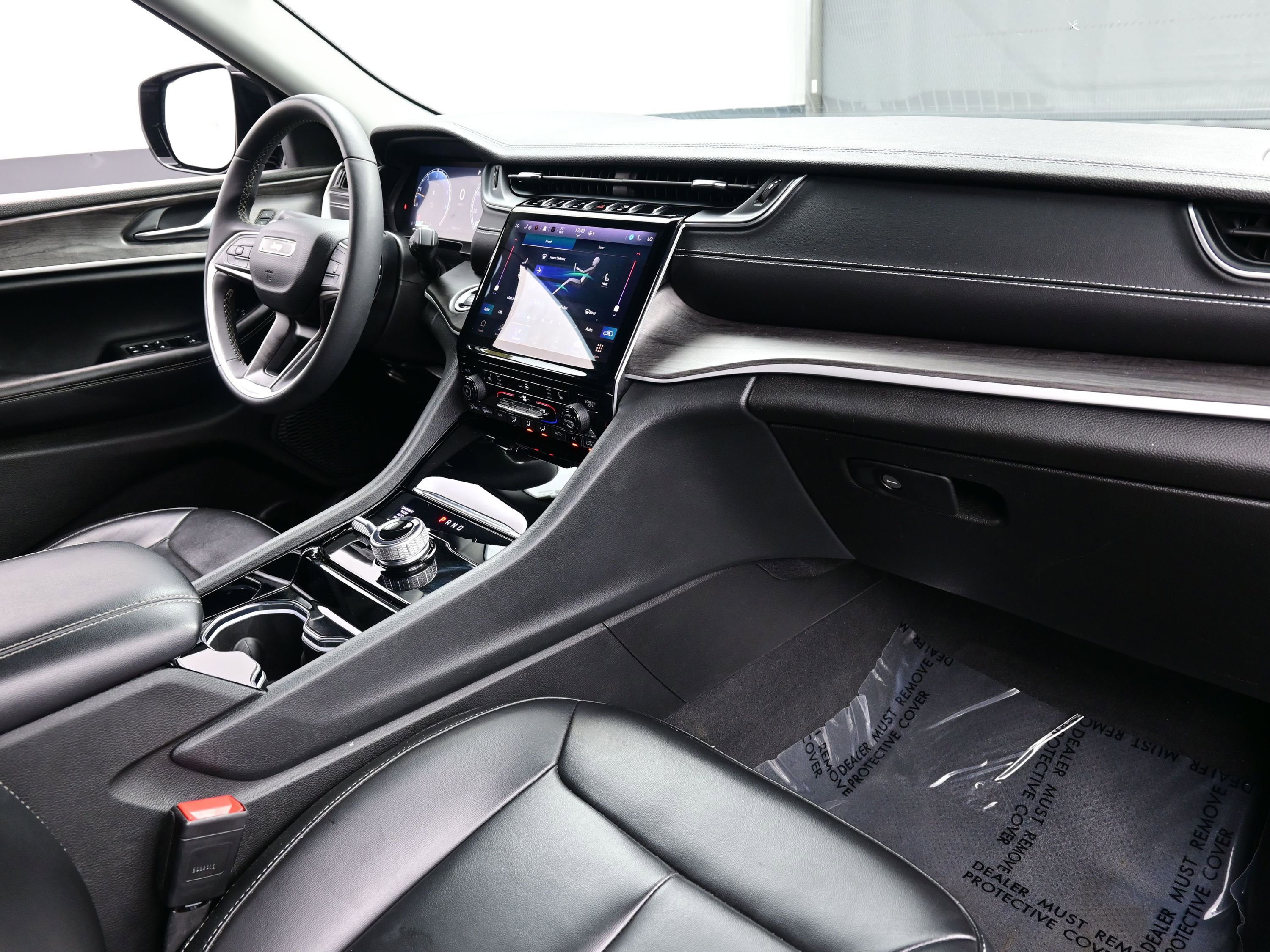 Used 2023 Jeep Grand Cherokee L Limited image 16