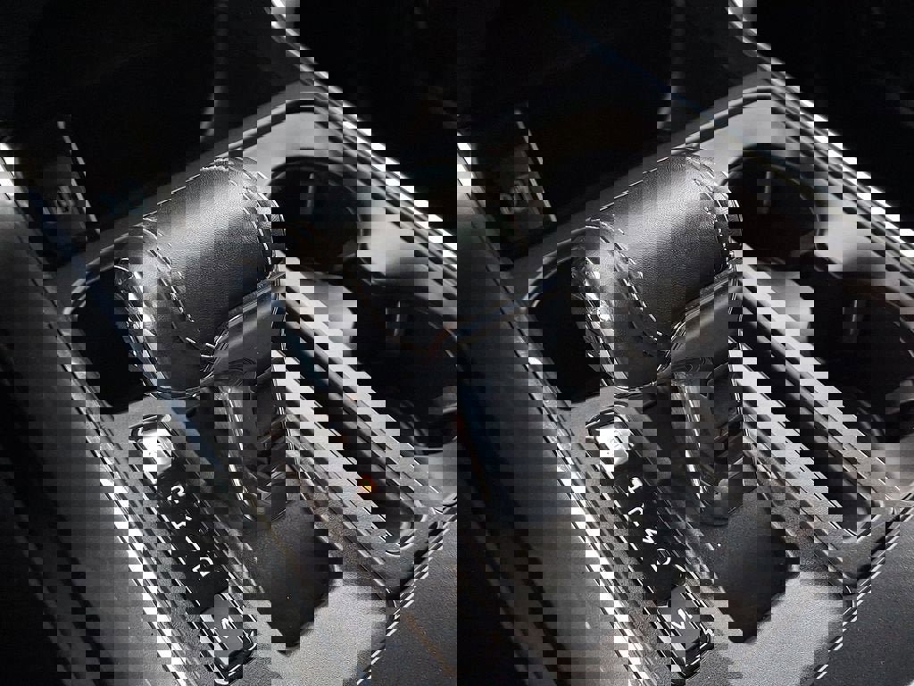 Used 2022 Ford F150 XLT w/ Equipment Group 301A Mid image 15