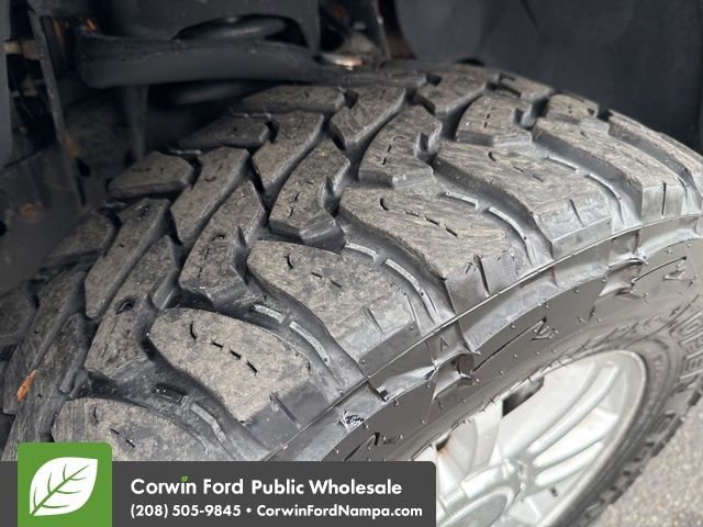 Used 2013 Ford F150 Lariat w/ Mid Equipment Group image 10