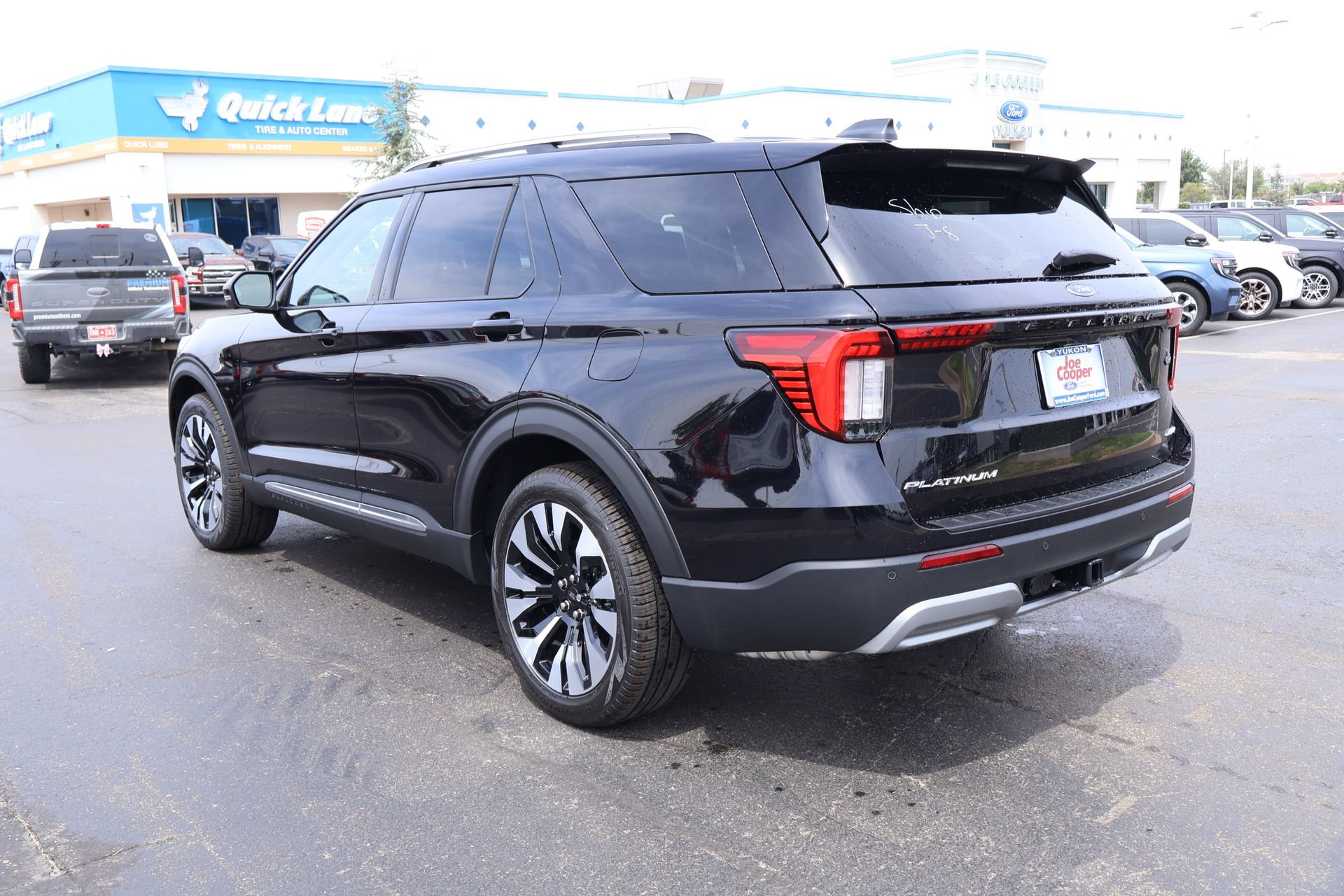 New 2026 Ford Explorer Platinum w/ LUX Leather Package AWD/4WD image 25