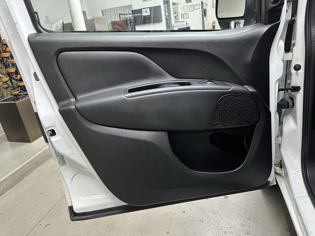 Used 2022 RAM ProMaster City Tradesman w/ Window Group 05 image 10