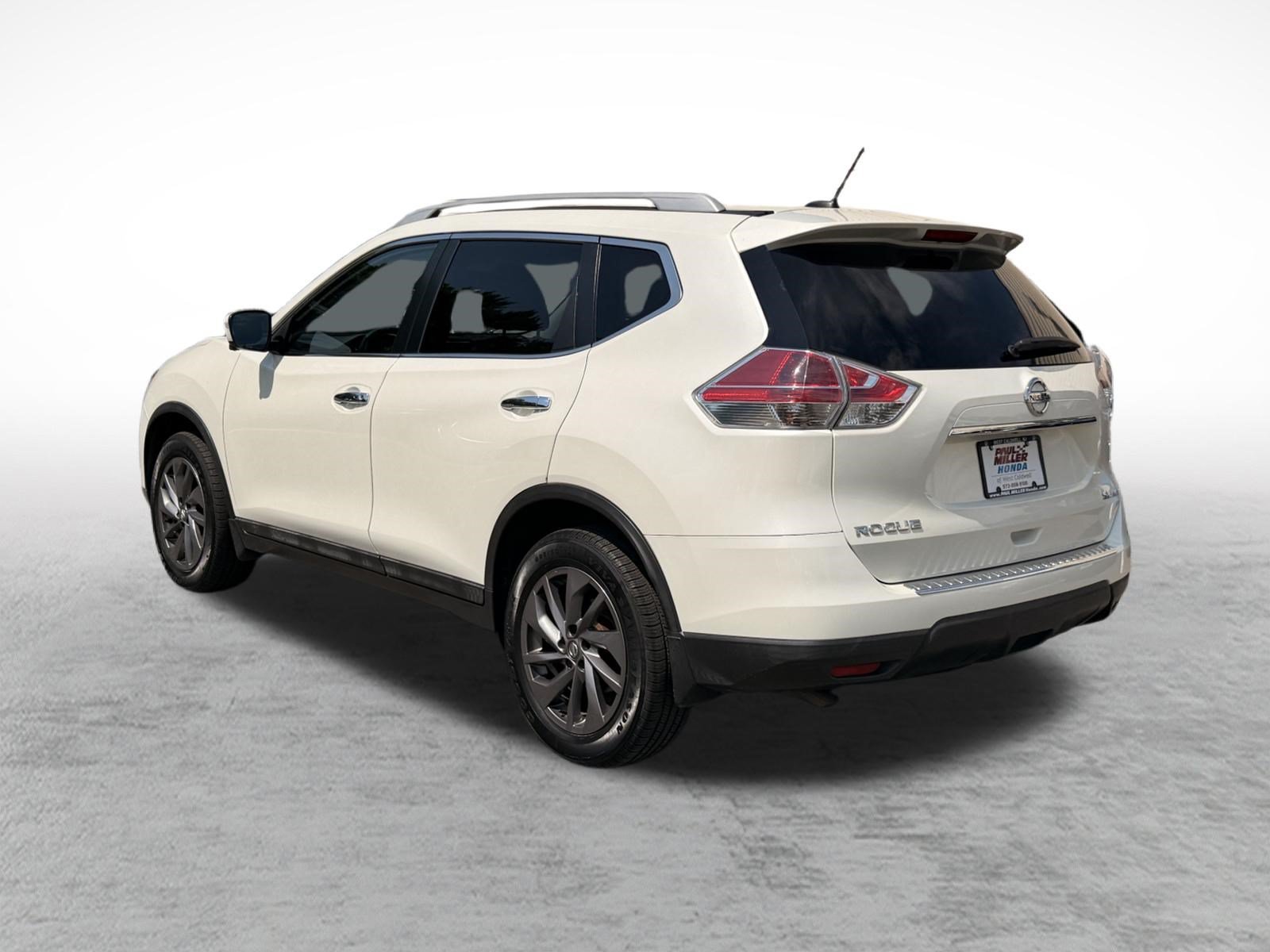 Used 2016 Nissan Rogue SL w/ SL Premium Package AWD/4WD image 5