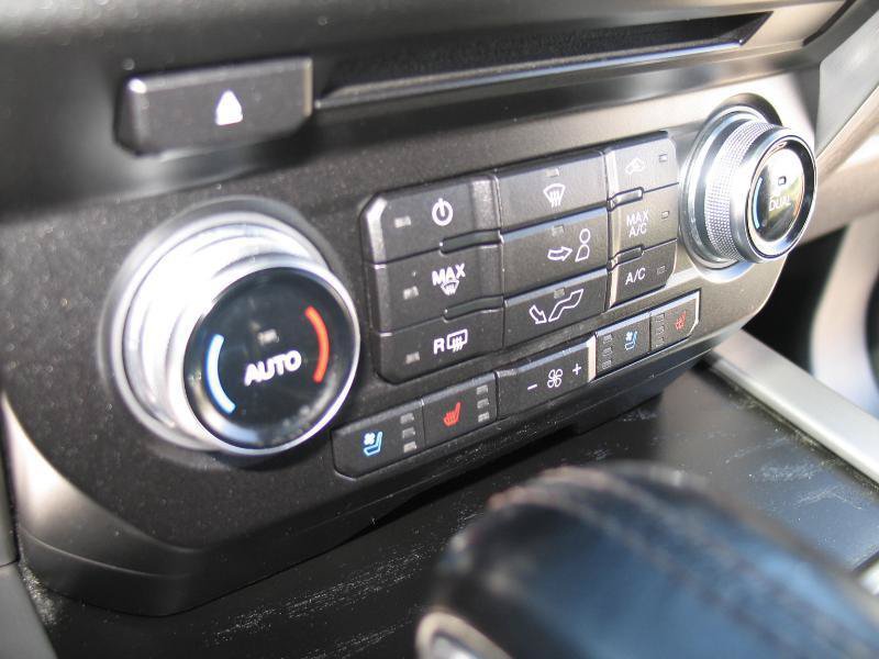 Used 2018 Ford F150 Platinum w/ Equipment Group 701A Luxury AWD/4WD image 50