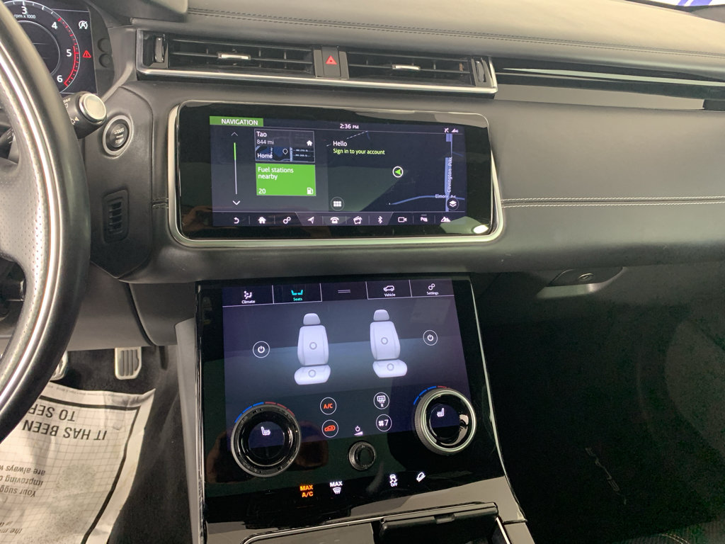 Used 2018 Land Rover Range Rover Velar R-Dynamic SE AWD/4WD image 25