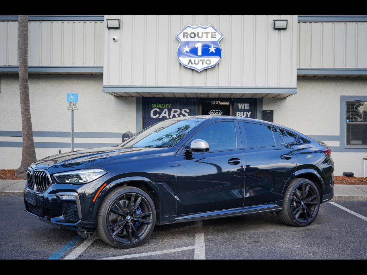Used 2020 BMW X6 M50i w/ Premium Package