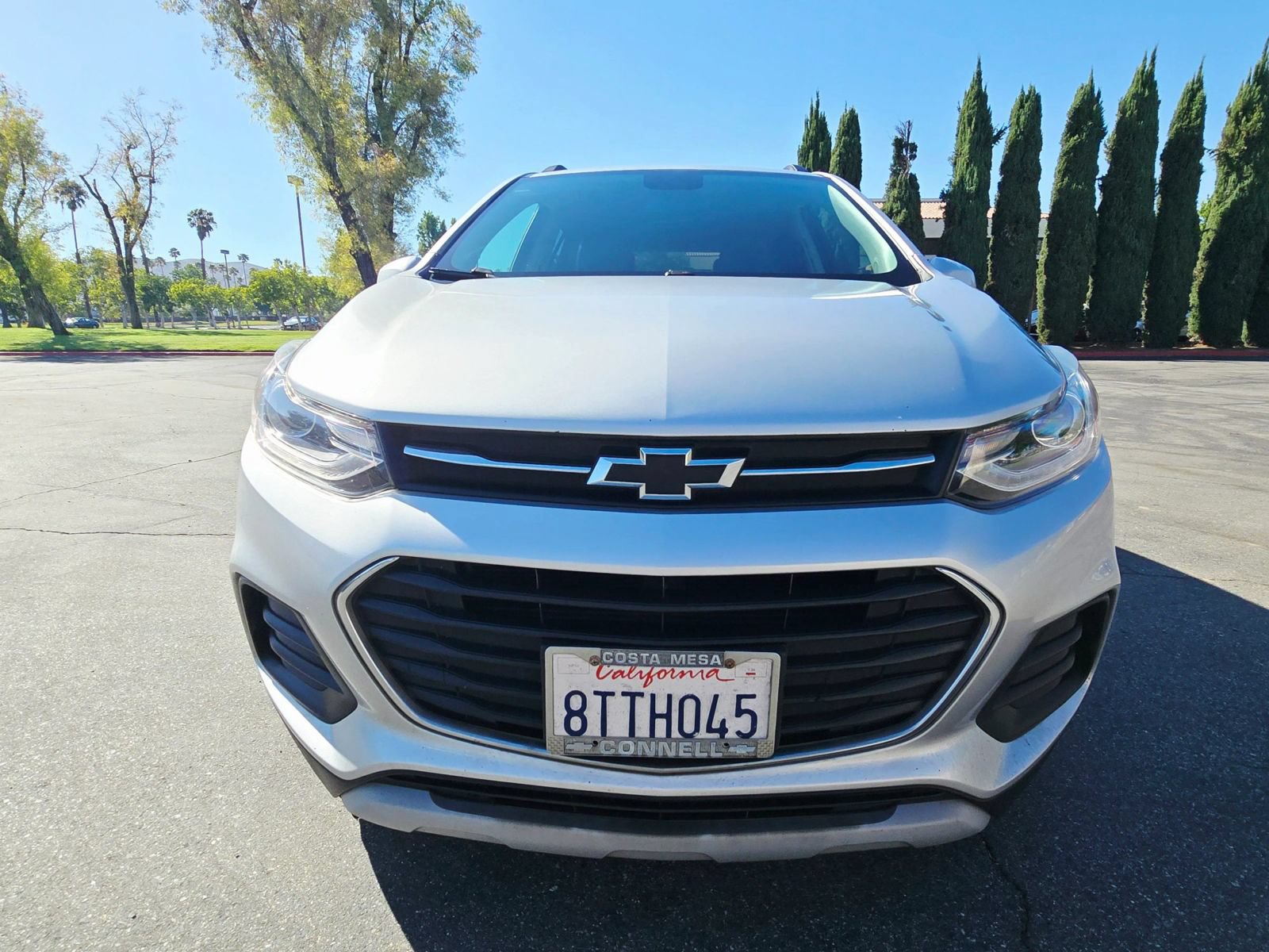 Used 2020 Chevrolet Trax LT w/ LT Convenience Package FWD image 2