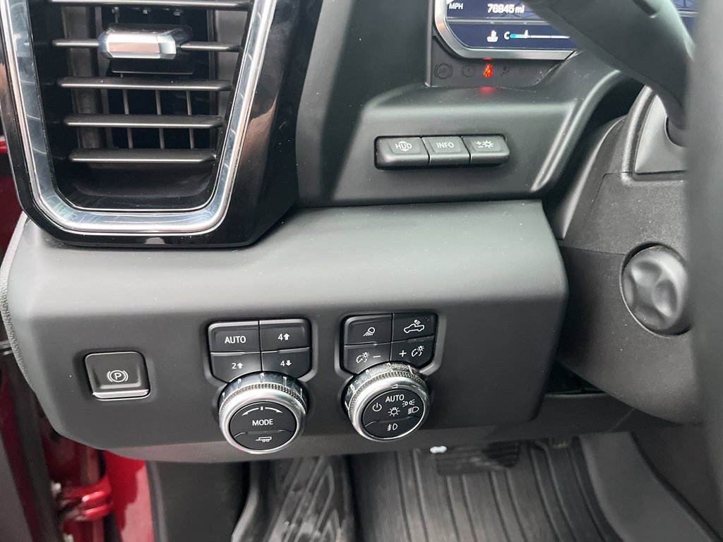 Used 2024 GMC Sierra 1500 Denali w/ Denali Reserve Package image 12