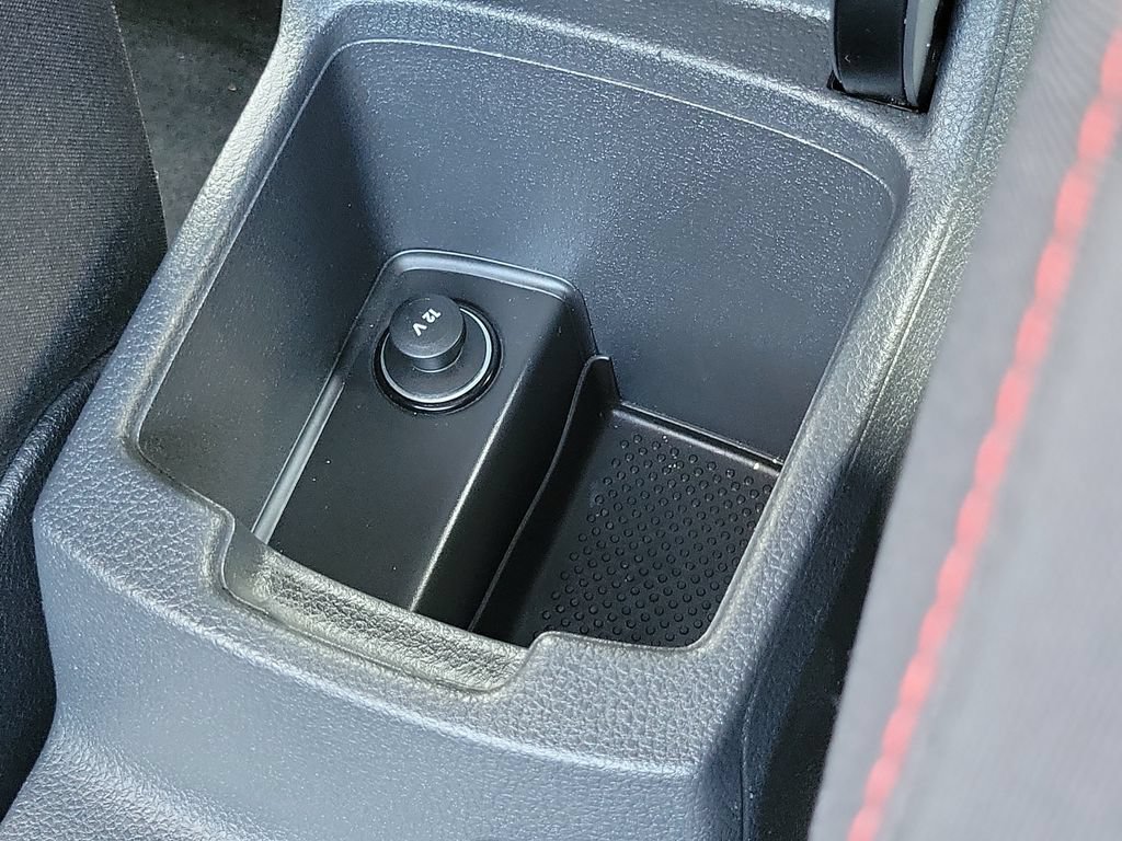 Used 2015 Volkswagen Golf 4-Door FWD image 13