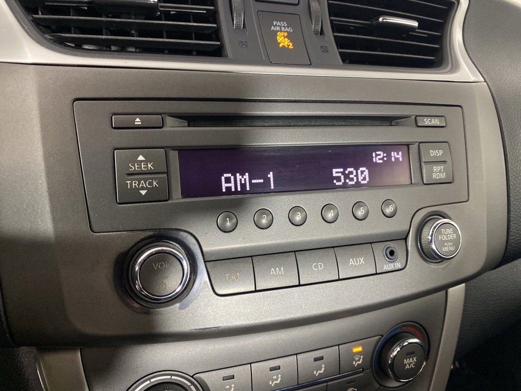 Used 2014 Nissan Sentra S image 18