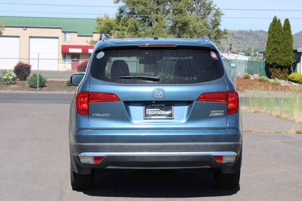 Used 2018 Honda Pilot Touring image 4