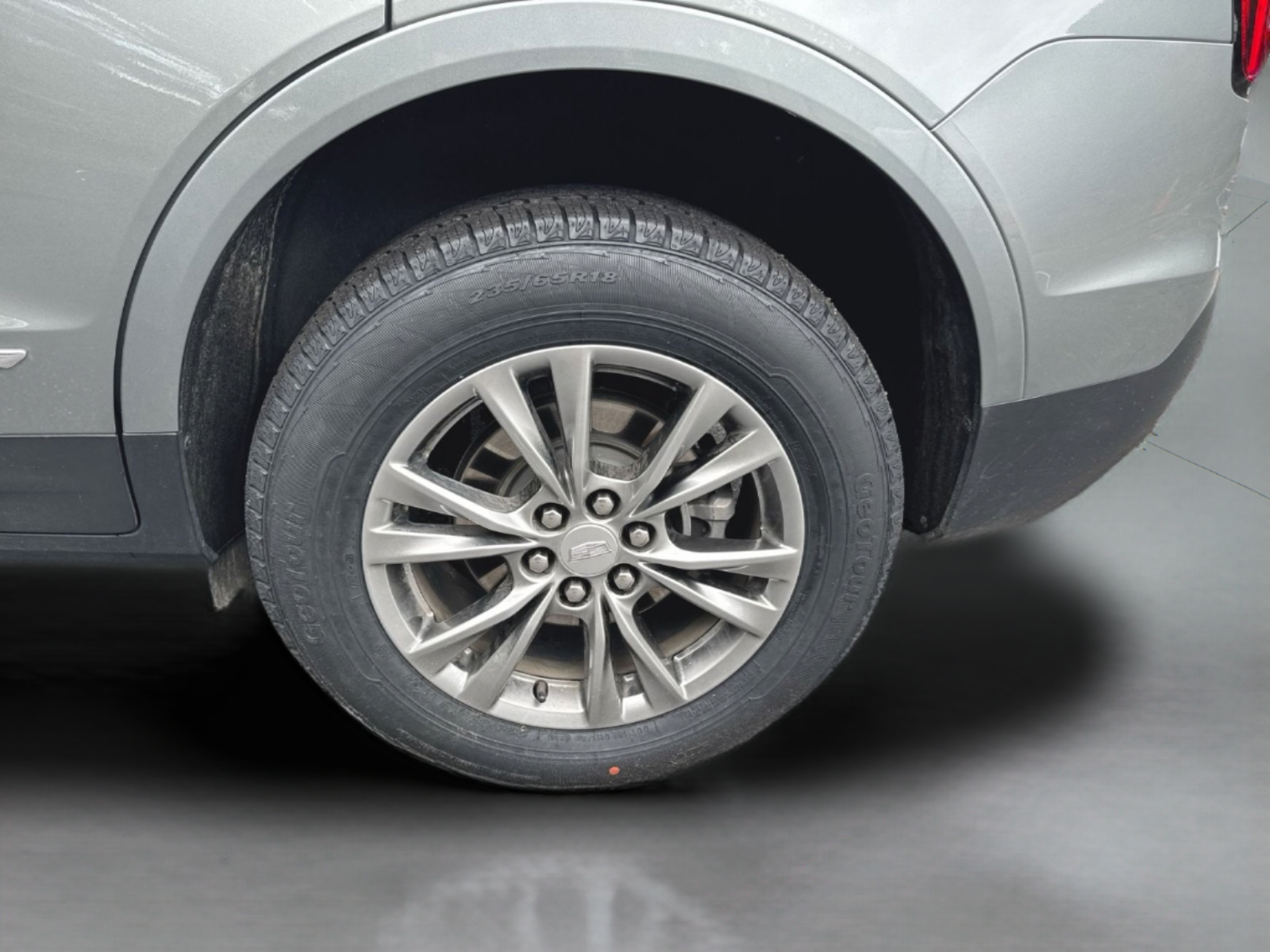 Used 2023 Cadillac XT5 Premium Luxury FWD image 37