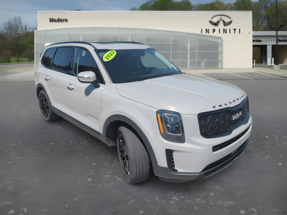 Used 2022 Kia Telluride EX w/ EX Premium Package AWD/4WD image 2
