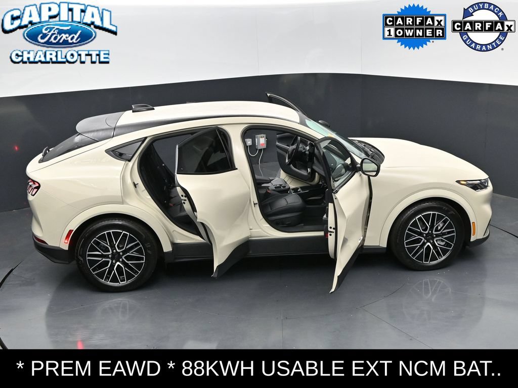 Used 2025 Ford Mustang Mach-E Premium AWD/4WD image 30