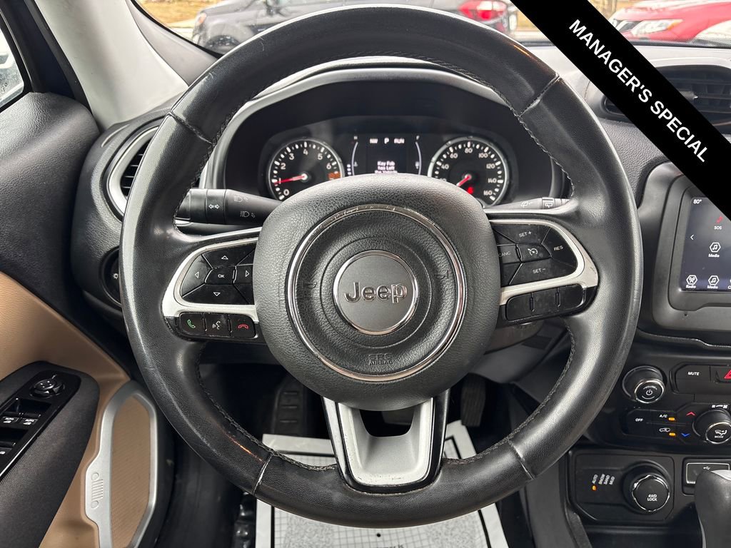 Used 2020 Jeep Renegade Latitude AWD/4WD image 19