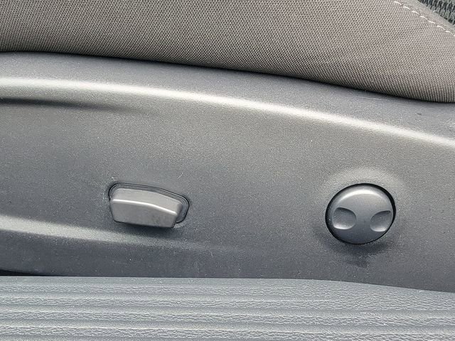 Certified 2022 Dodge Challenger R/T w/ Blacktop Package image 4