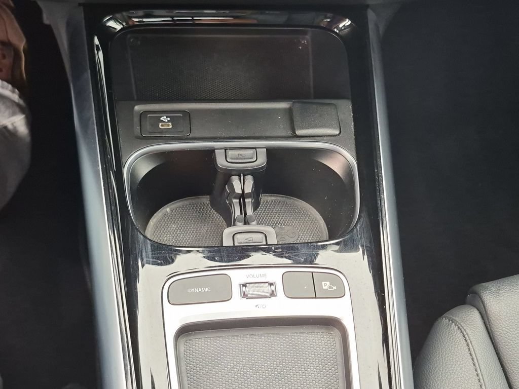 Used 2025 Mercedes-Benz GLA 250 image 24
