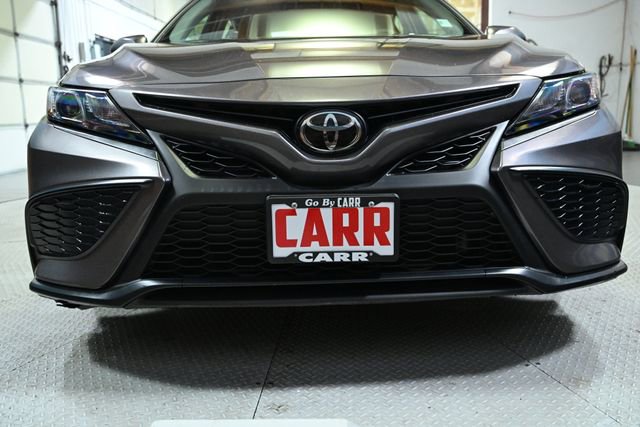 Used 2024 Toyota Camry SE AWD/4WD image 16