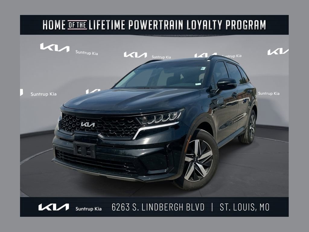 Used 2022 Kia Sorento S w/ Panoramic Sunroof Package