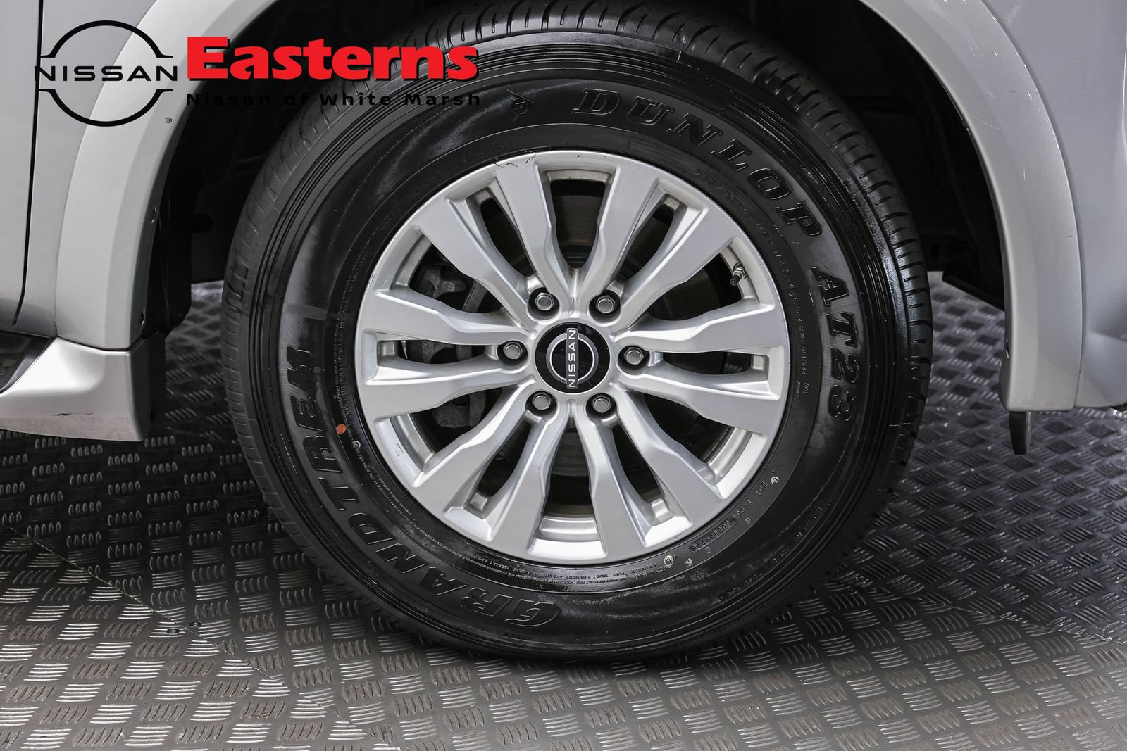 Used 2023 Nissan Armada SV AWD/4WD image 32