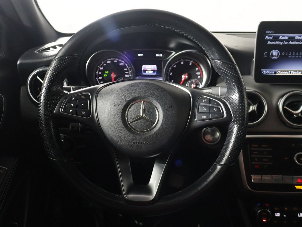 Used 2019 Mercedes-Benz GLA 250 4MATIC image 32