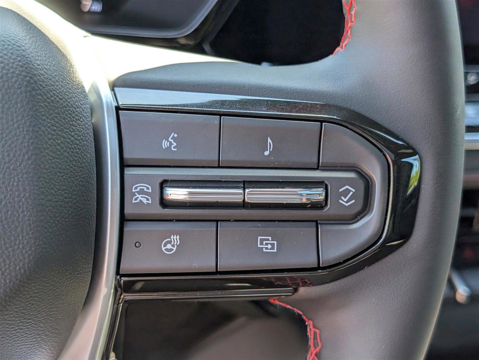 New 2026 Chevrolet Colorado Z71 w/ Technology Package image 19